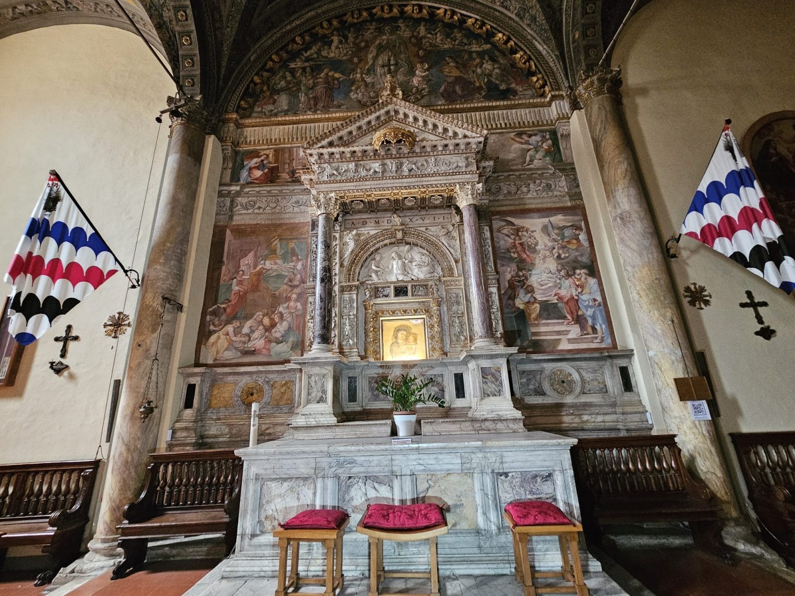 Chiesa di Santa Maria in Portico a Fontegiusta Altar