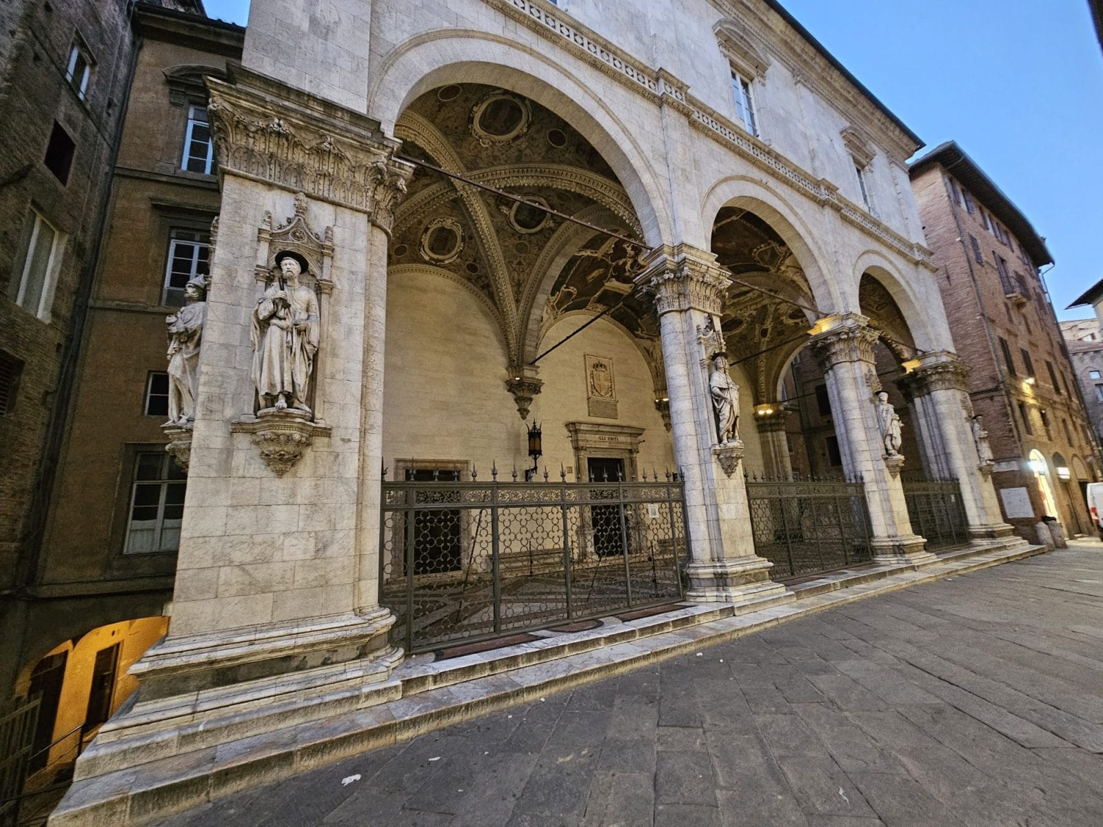 Loggia della Mercanzia
