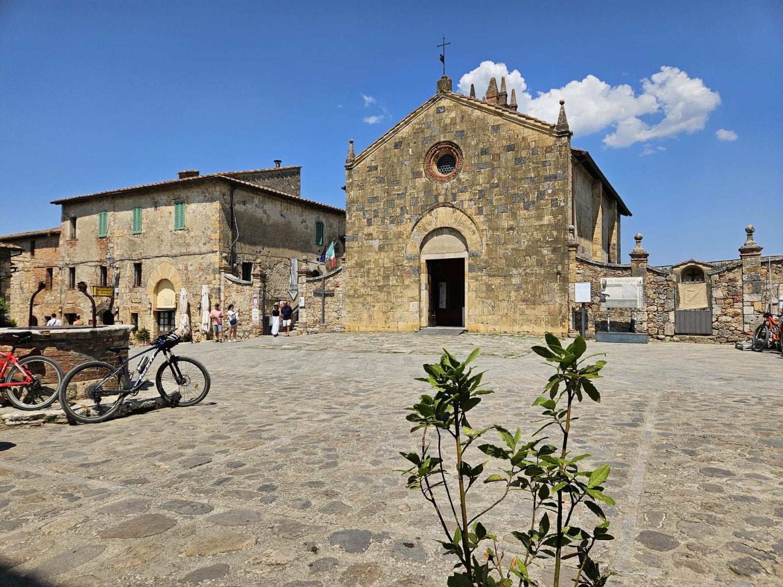Main Square Church