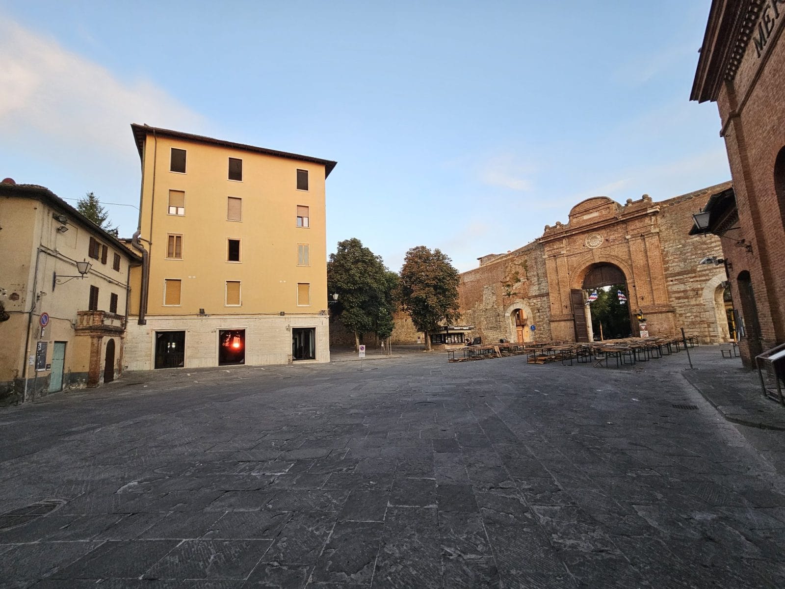 Porta Camollia Sunrise
