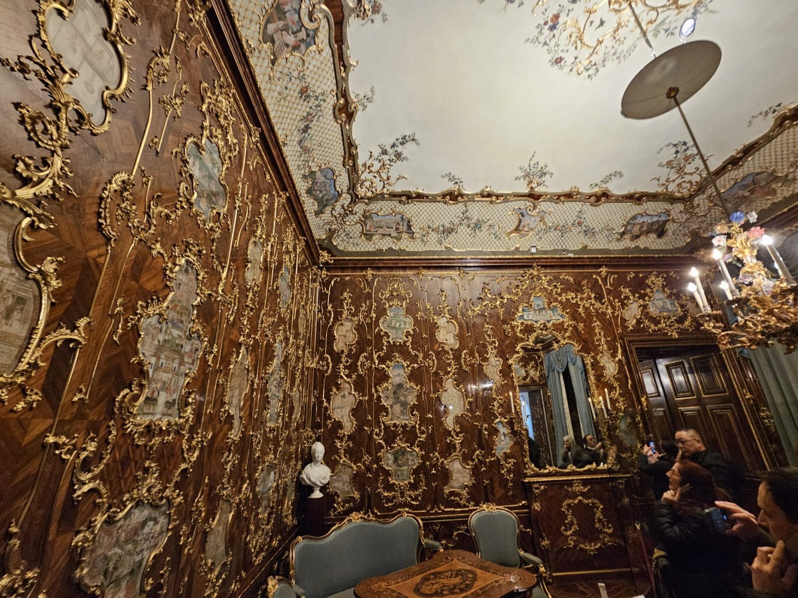 Millions Room