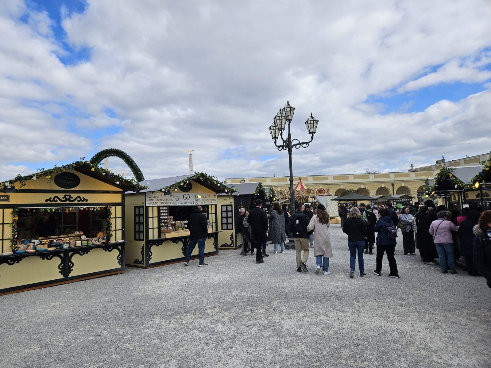 Market at Schönbrunn Palace