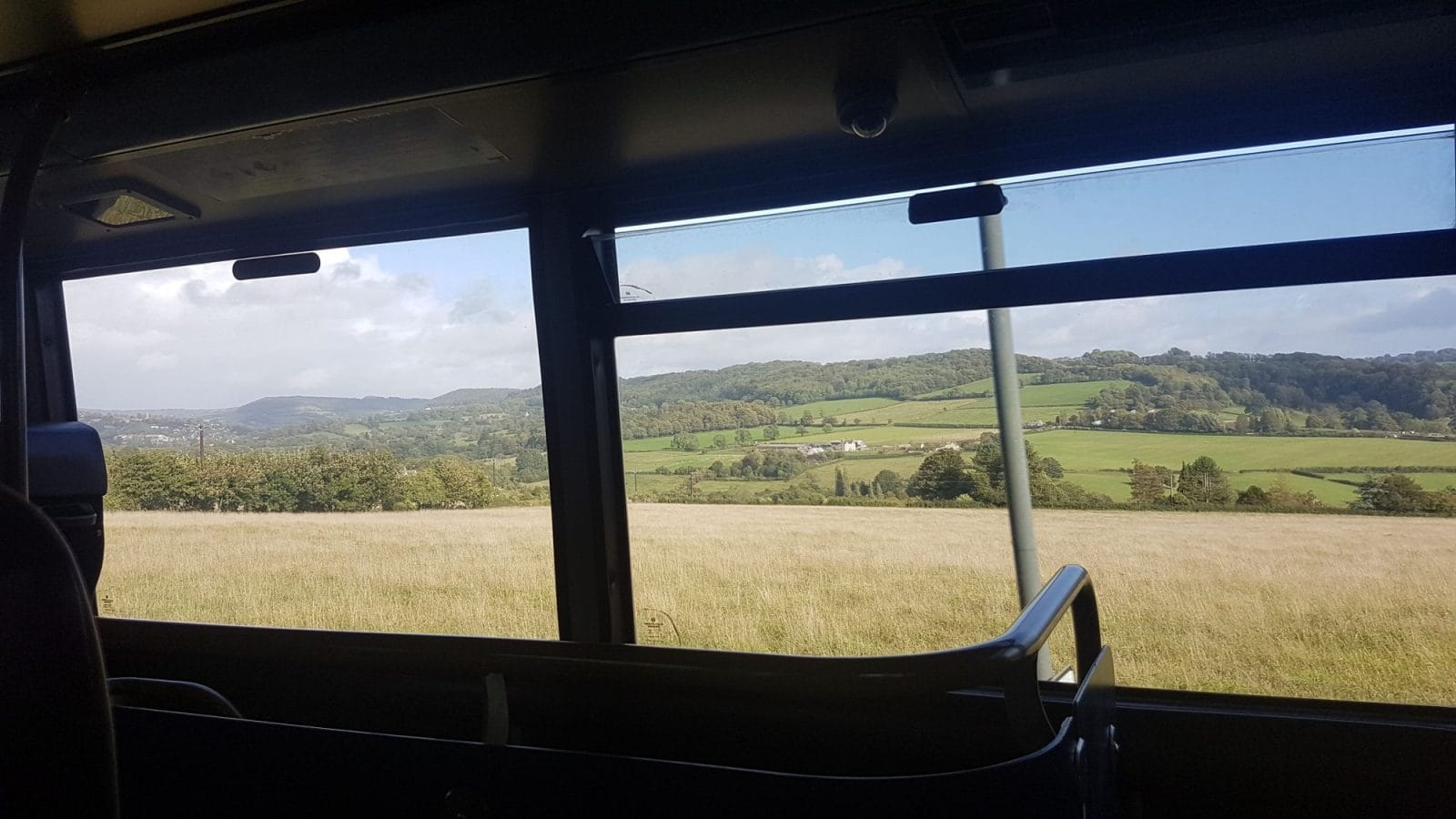Bus Cotswolds