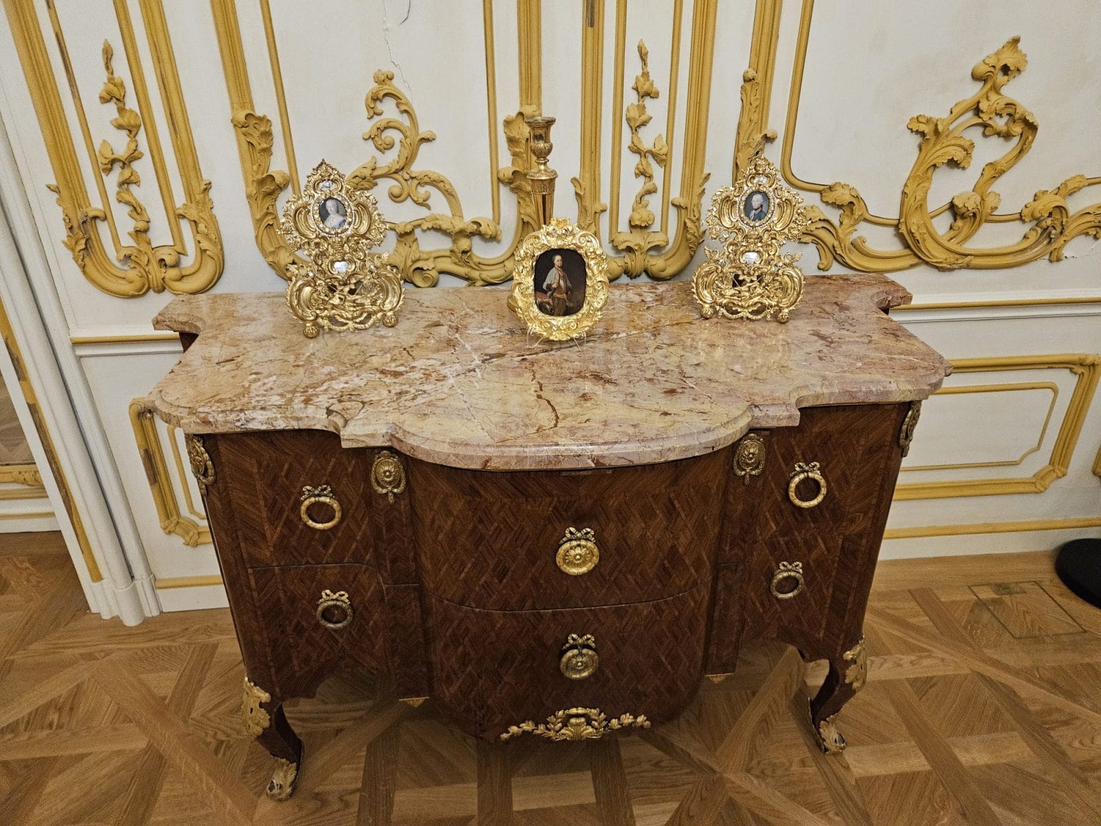 Furniture and Walls