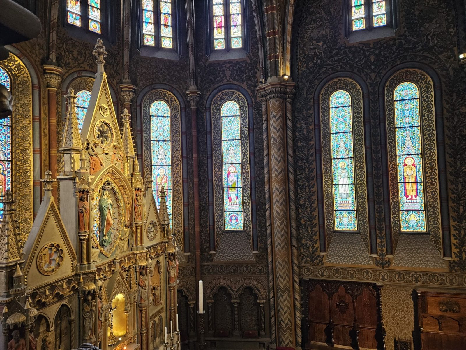 Nave Stained Glass