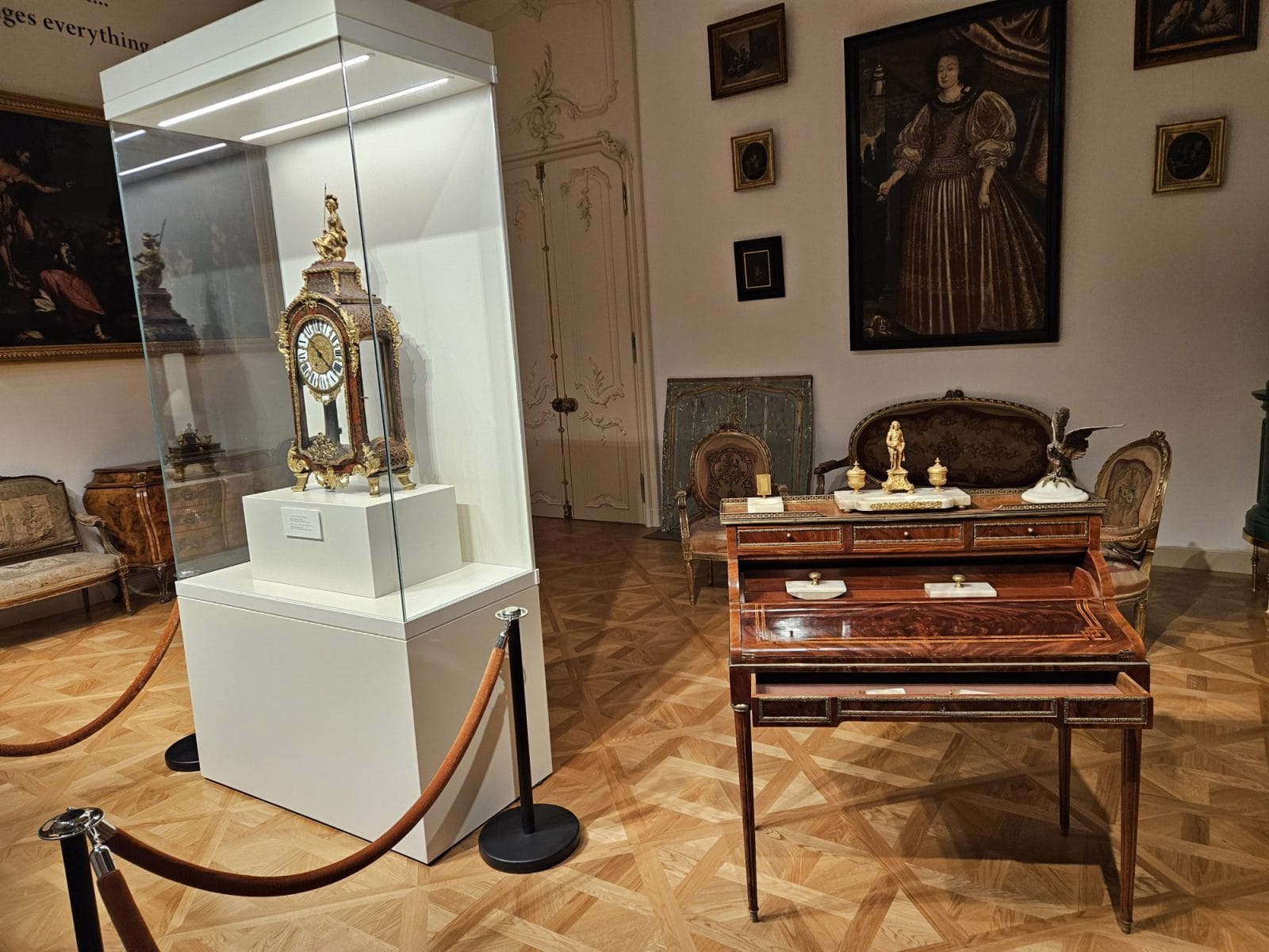 Rocco Artefacts