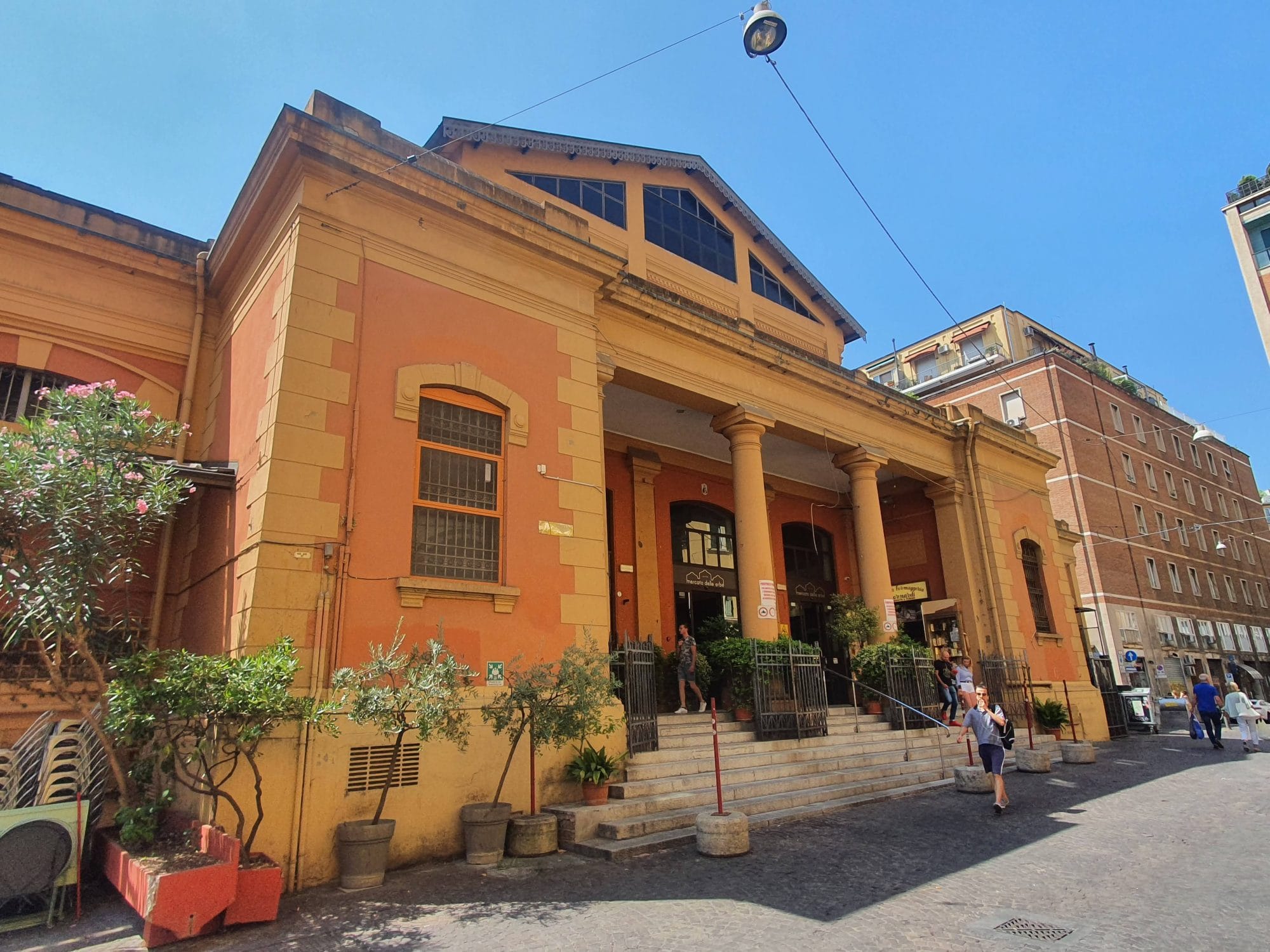 Mercato delle Erbe a food market in Bologna