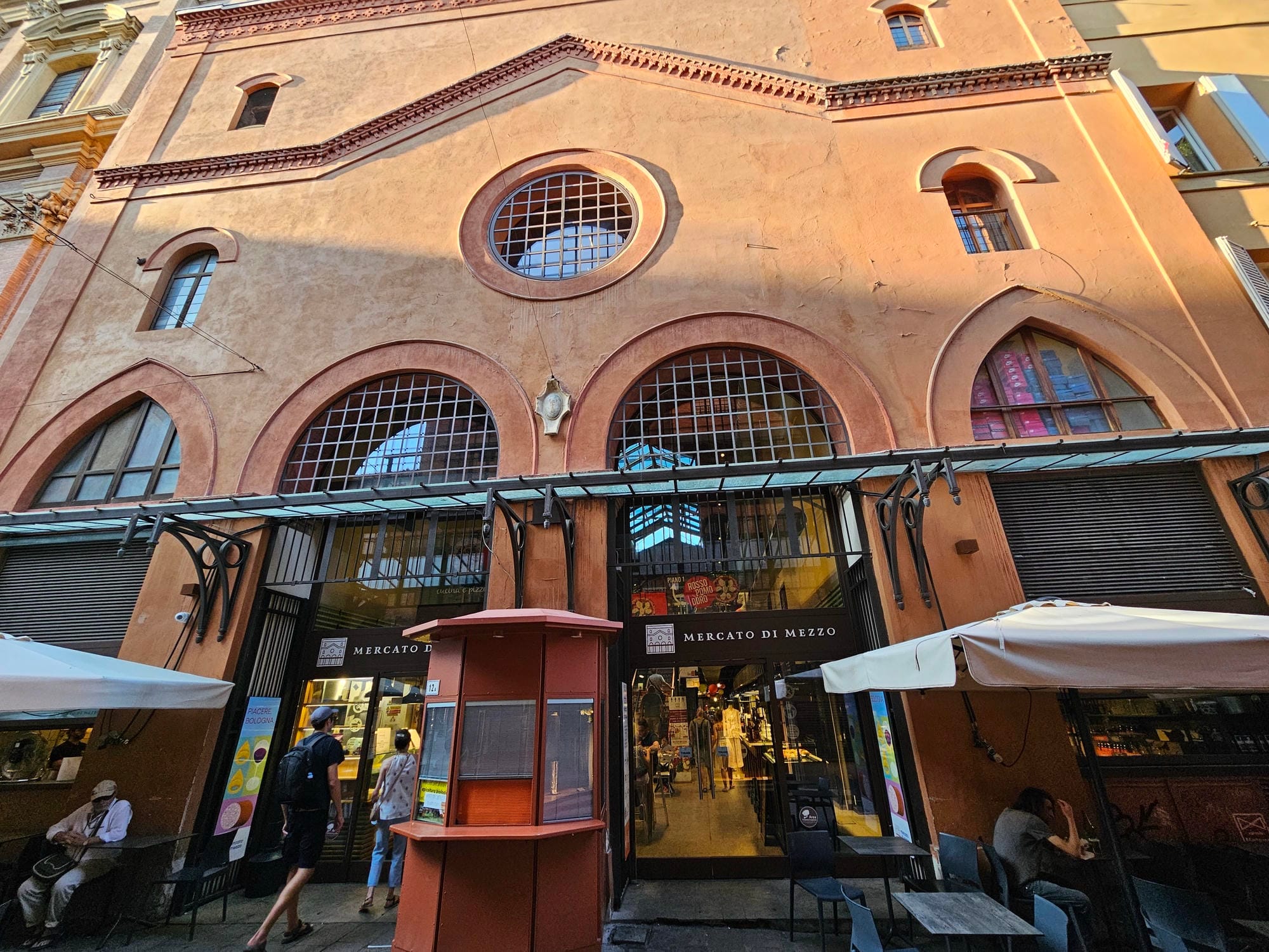 Mercato di Mezzo Entrance