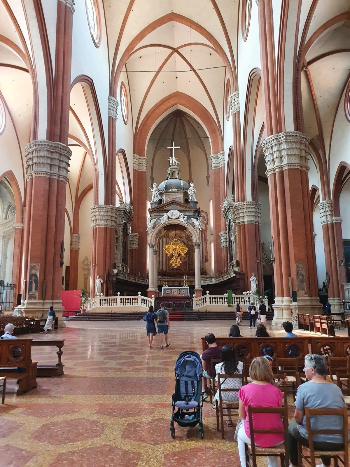 Nave Basilica di San Petronio