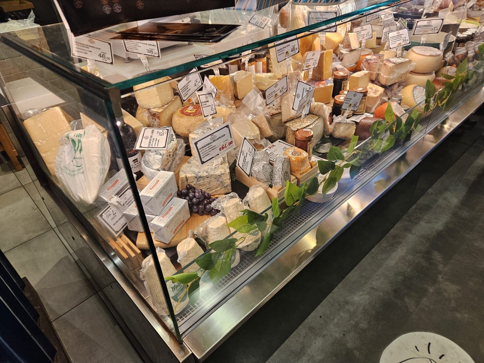 Mercato Coperto Cheese Stall